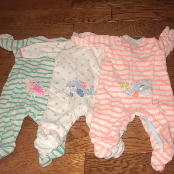 Carters Terrycloth Pajamas - Picture 6 of 6